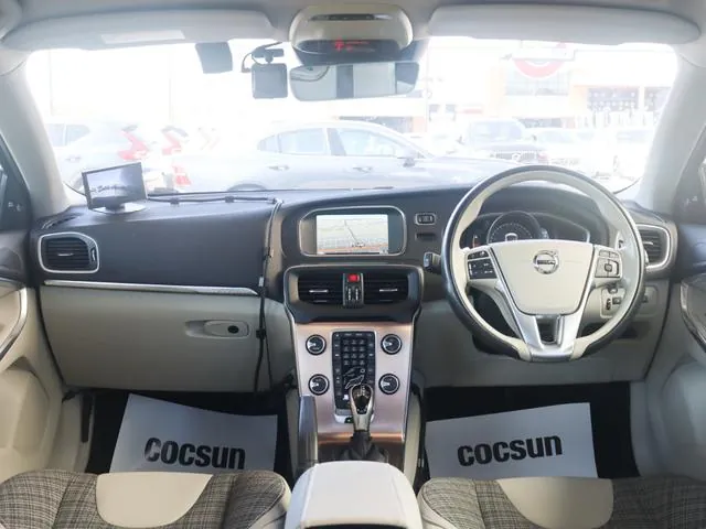 Volvo V40 2017 photo 4