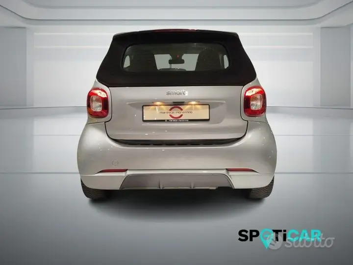 Smart Fortwo 2019 photo 5