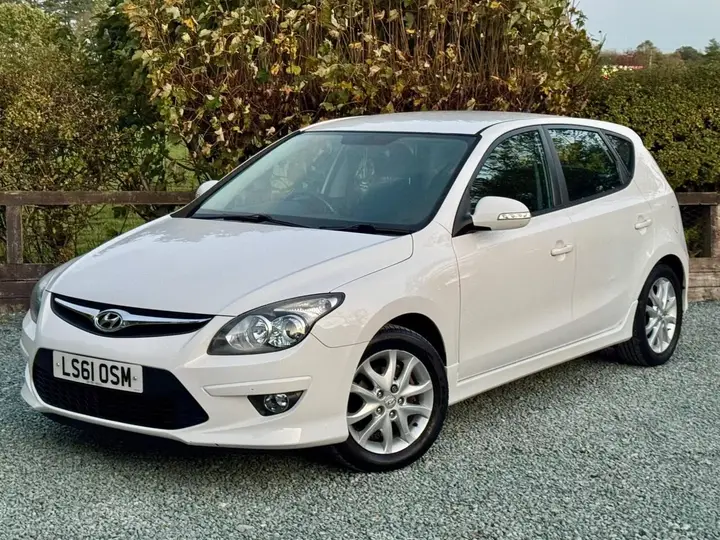 Hyundai I30 2011 photo 3