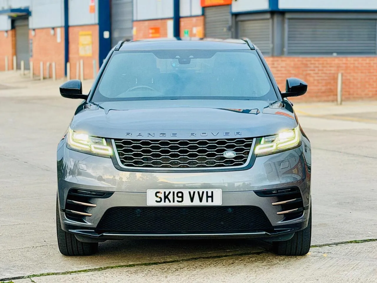 Land Rover Velar 2019 photo 4