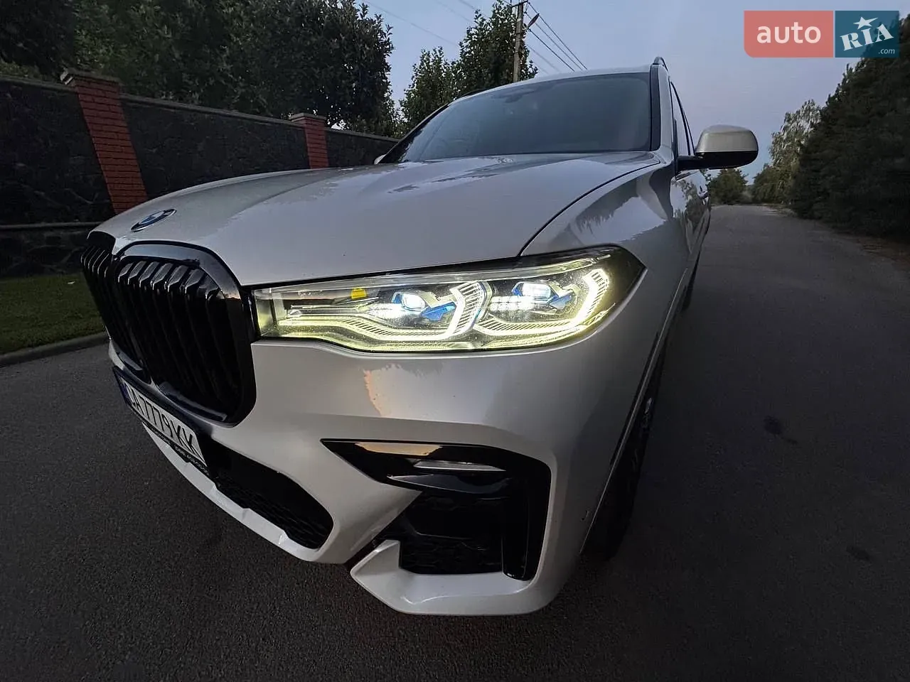 BMW X7 2022 photo 3