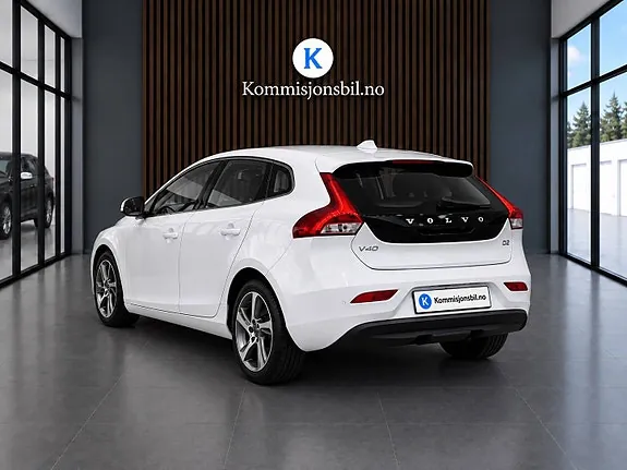 Volvo V40 2015 photo 2