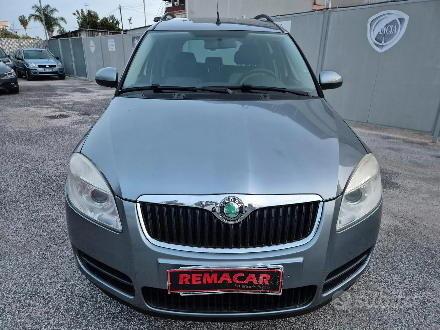Skoda Roomster 2009 photo 3