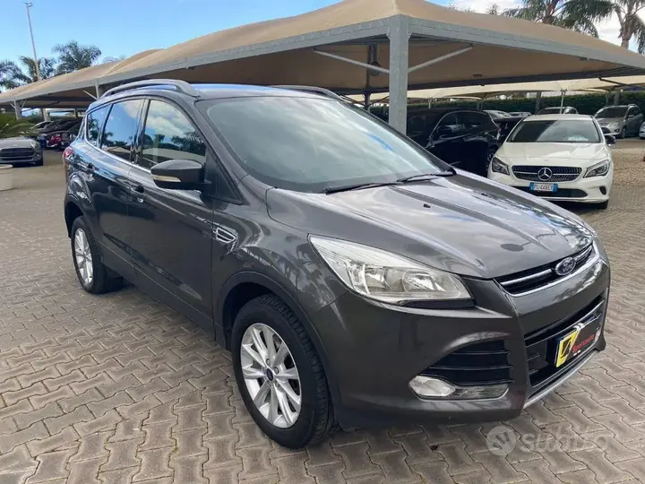 Ford Kuga 2015 photo 2