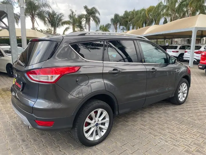 Ford Kuga 2015 photo 4