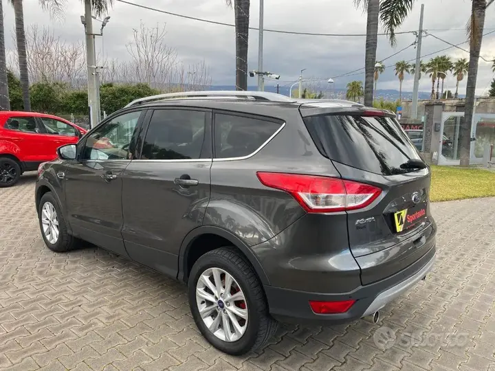 Ford Kuga 2015 photo 3