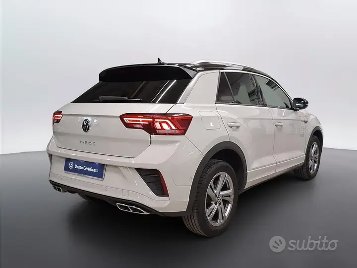 Volkswagen T-Roc 2024 photo 2