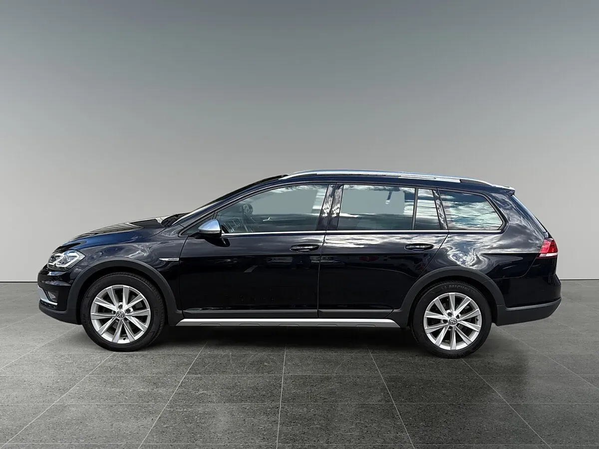 Volkswagen Golf 2019 photo 3