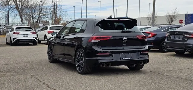 Volkswagen Golf R 2026 photo 4