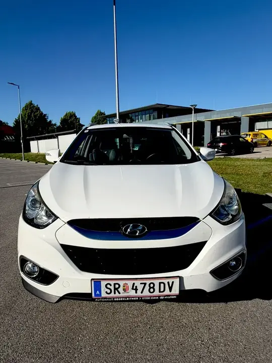 Hyundai Ix35 2012 photo 3