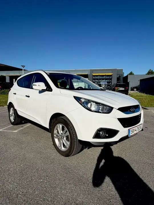 Hyundai Ix35 2012 photo 2