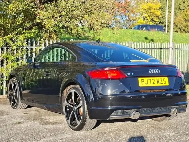 Audi Tt 2022 photo 2