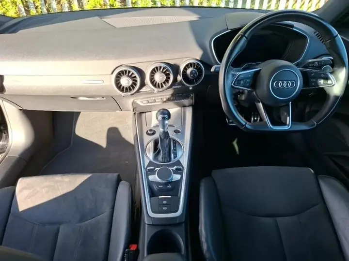 Audi Tt 2022 photo 3