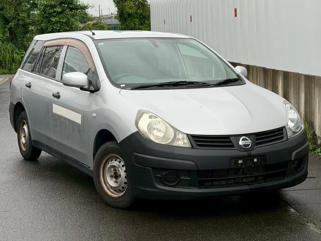 Nissan Altima 2011 photo 2