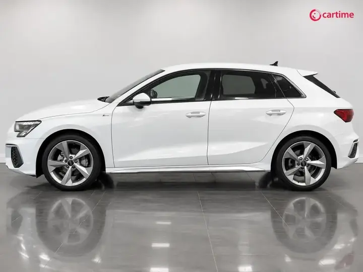 Audi A3 2023 photo 5