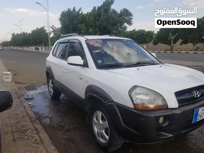 Hyundai Tucson 2004 photo 4