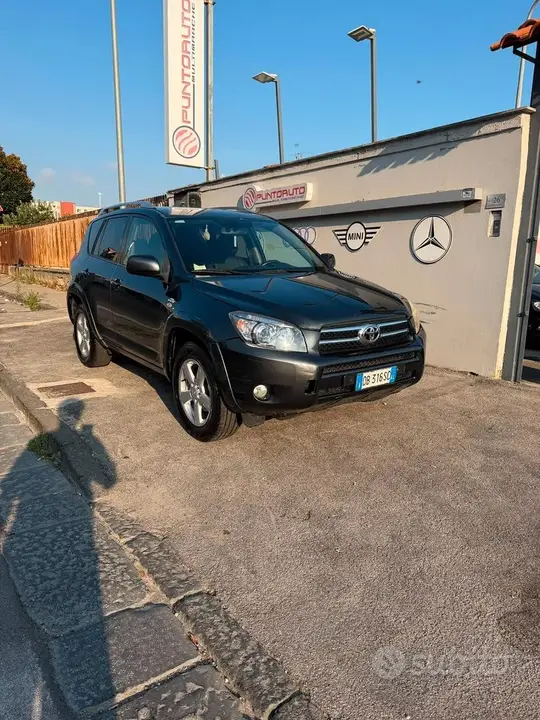 Toyota Rav4 2006 photo 3
