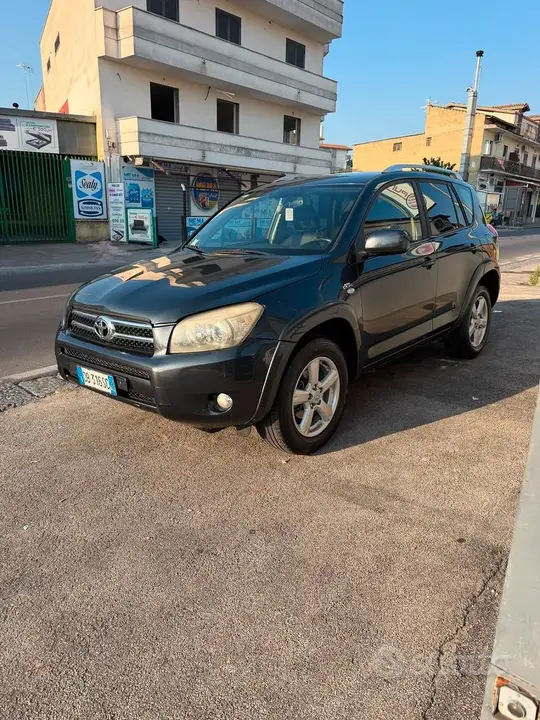Toyota Rav4 2006 photo 2