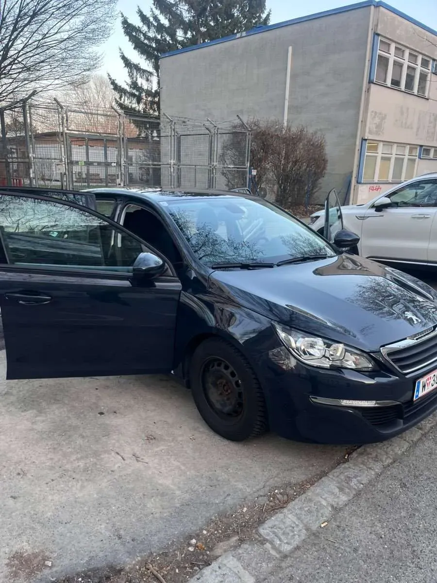 Peugeot 308 2014 photo 2