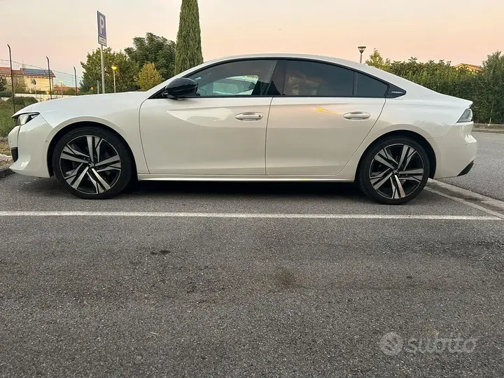 Peugeot 508 2019 photo 3