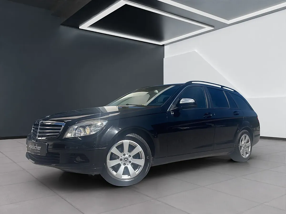 Mercedes-Benz C-Class 2008 photo 2