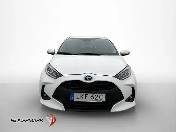 Toyota Yaris 2021 photo 2