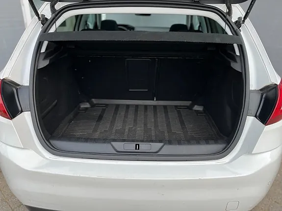 Peugeot 308 2017 photo 5