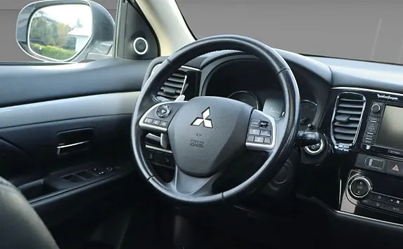 Mitsubishi Outlander 2014 photo 5