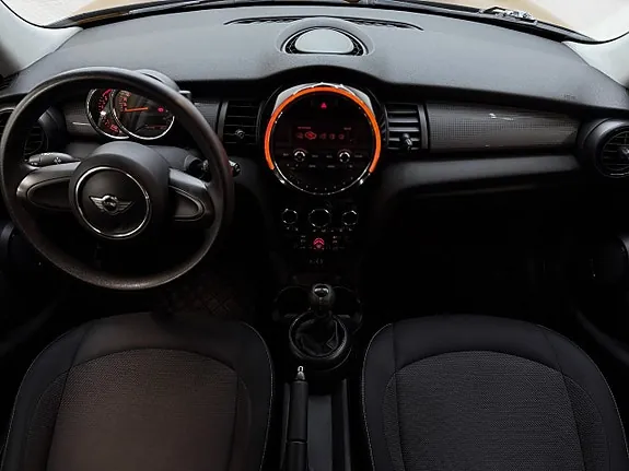 Mini One 2015 photo 2