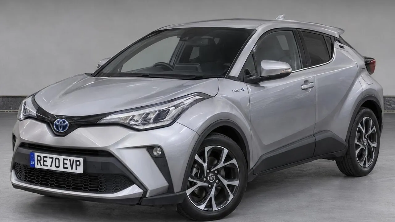 Toyota C-Hr 2020 photo 2