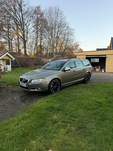 Volvo V70