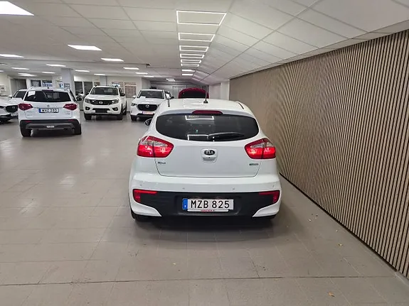 Kia Rio 2016 photo 5