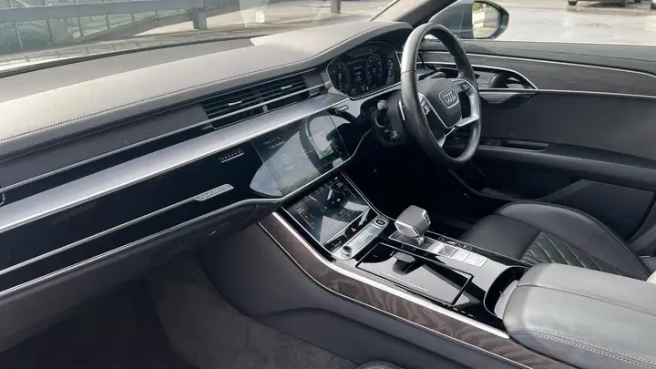 Audi A8 2023 photo 2