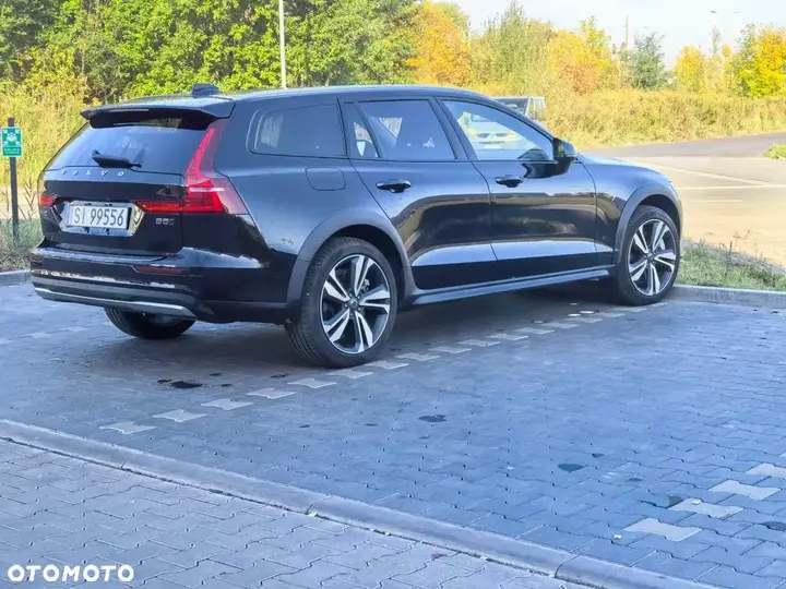 Volvo V60 2024 photo 5
