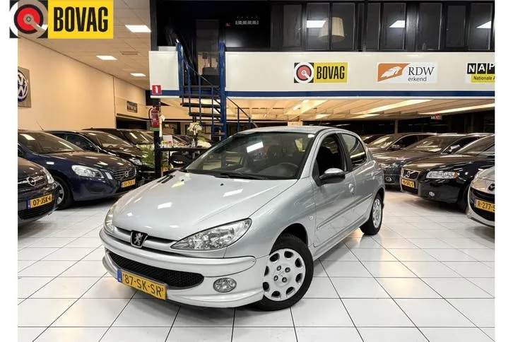 Peugeot 206