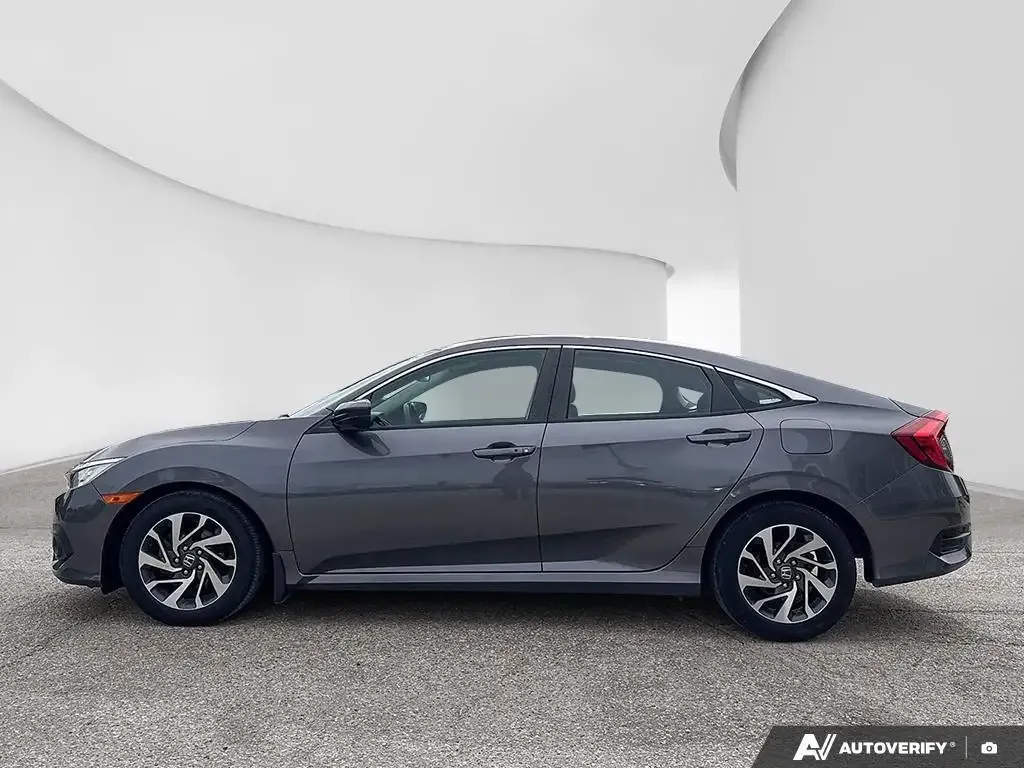 Honda Civic 2018 photo 3