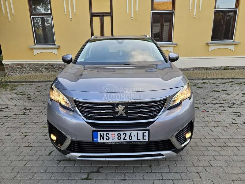 Peugeot 5008 2019 photo 5