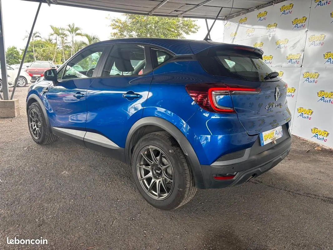 Renault Captur 2020 photo 2