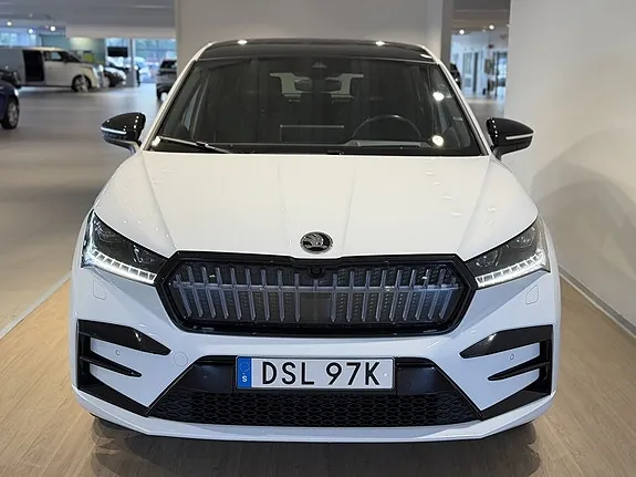 Skoda Enyaq Coupe 2023 photo 2
