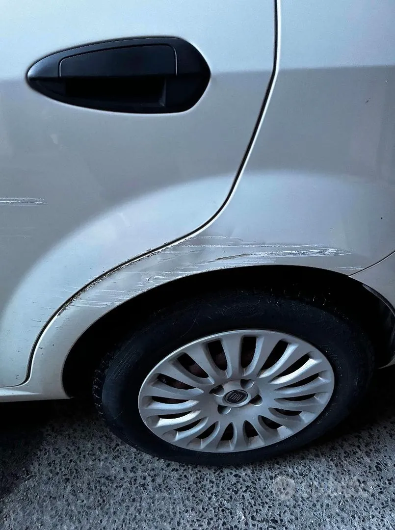 Fiat Punto 2012 photo 4