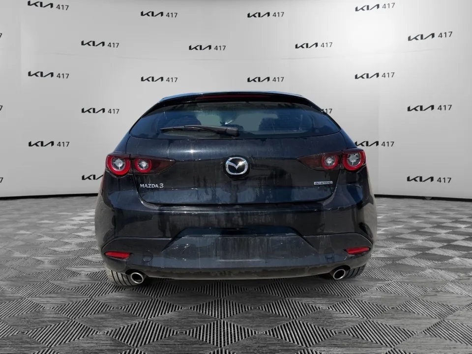 Mazda Mazda3 2025 photo 4