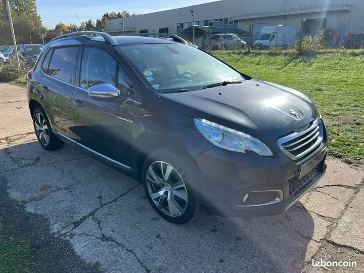 Peugeot 2008 2013 photo 2