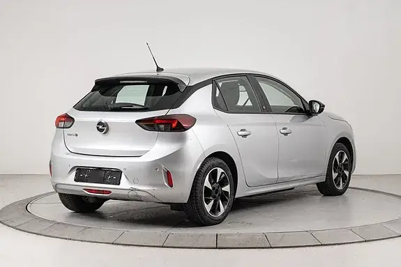 Opel Corsa E 2022 photo 3