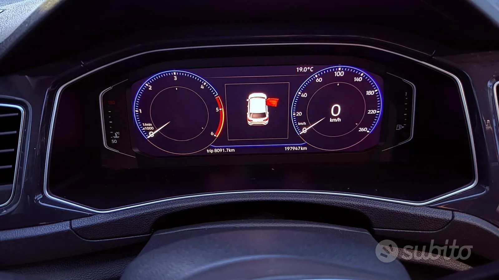 Volkswagen T-Roc 2018 photo 3