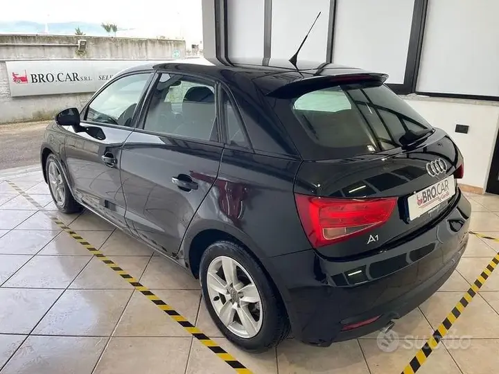 Audi A1 2015 photo 3