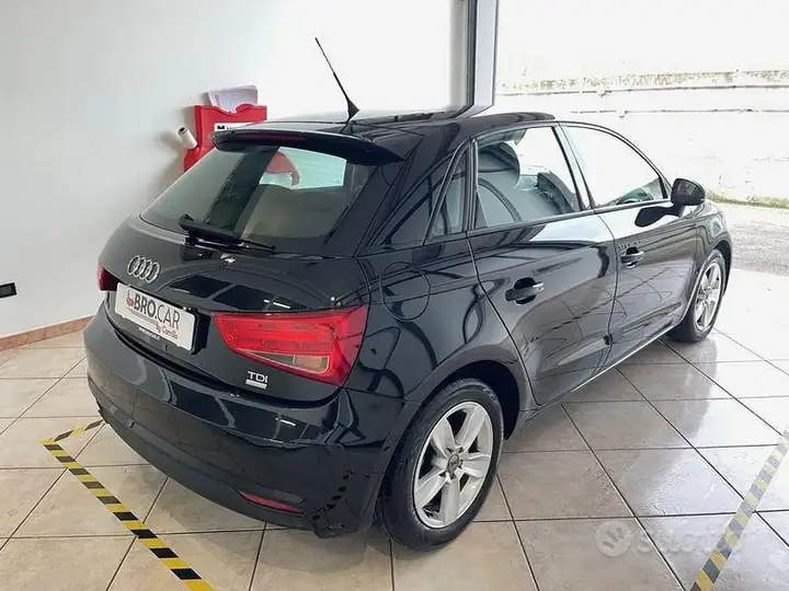 Audi A1 2015 photo 5
