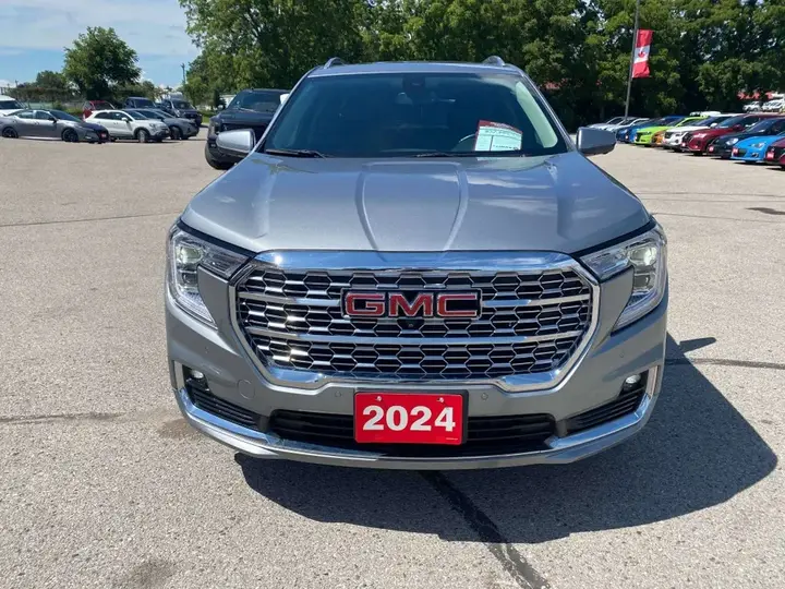 GMC Terrain 2024 photo 4