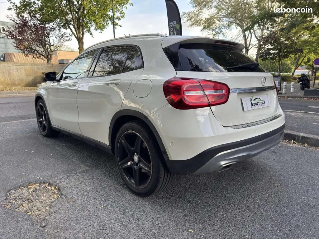 Mercedes-Benz Gla 2015 photo 3