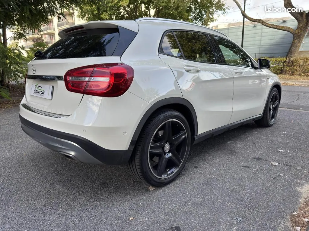 Mercedes-Benz Gla 2015 photo 5