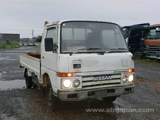 Nissan Atlas